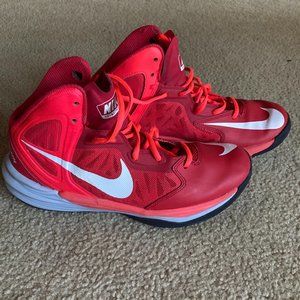 Boys Nike basketball shoes